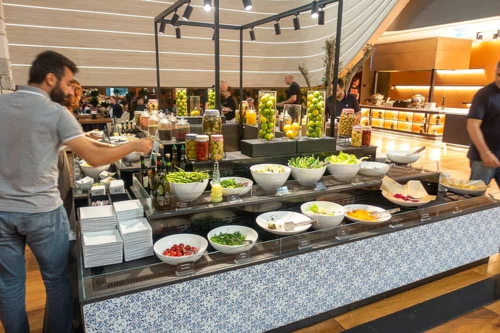 Turkish Airlines Business Lounge IST 39