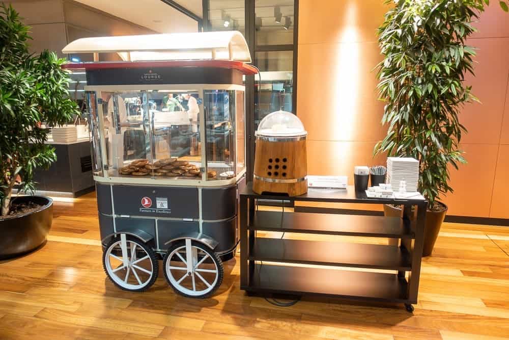 Turkish Airlines Business Lounge IST 41