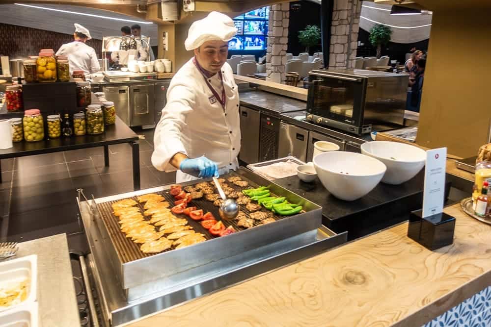 Turkish Airlines Business Lounge IST 85