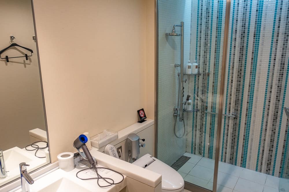 ANA Arrival Lounges NRT 16