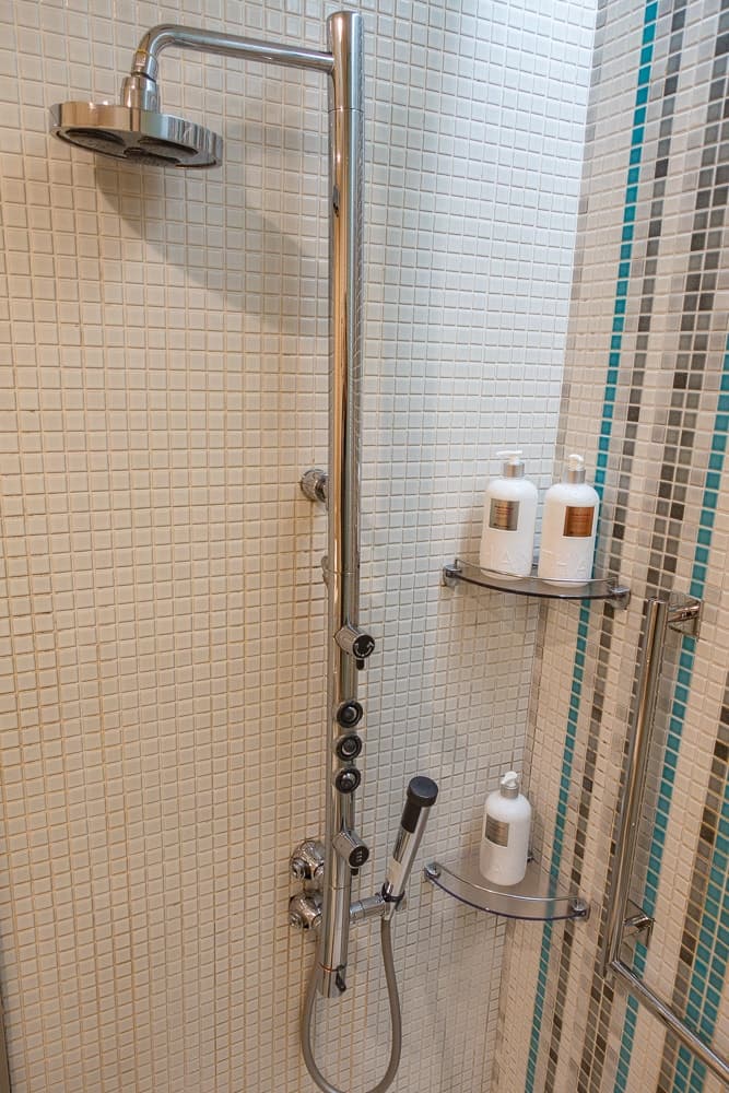 ANA Arrival Lounges NRT 20