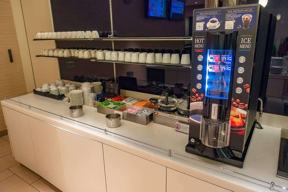 ANA Arrival Lounges NRT 26