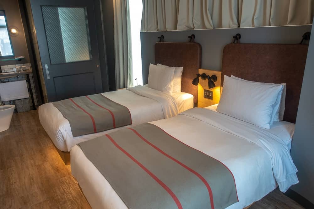 Moxy Osaka Honmachi 25