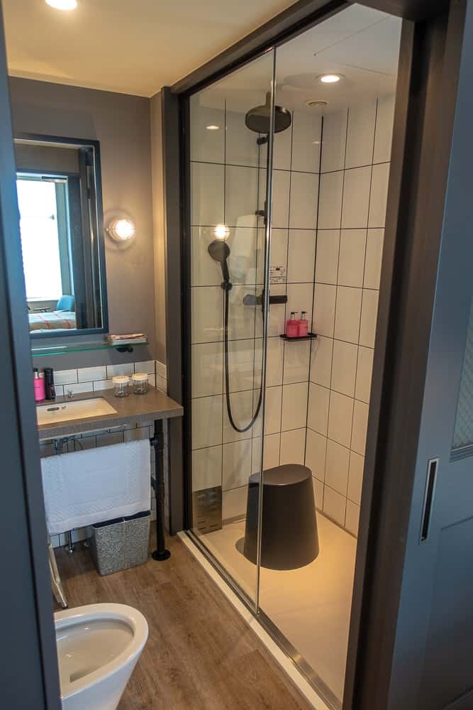 Moxy Osaka Honmachi 32