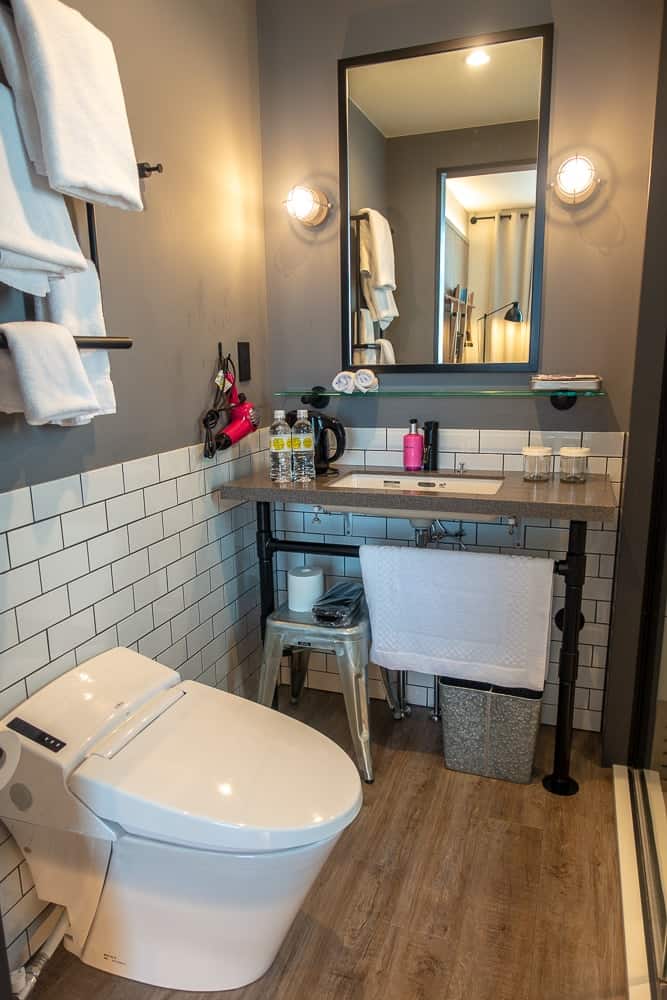 Moxy Osaka Honmachi 33