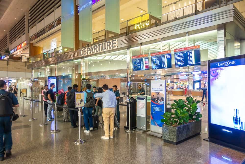 Singapore Airlines SilverKris Lounge SIN 03