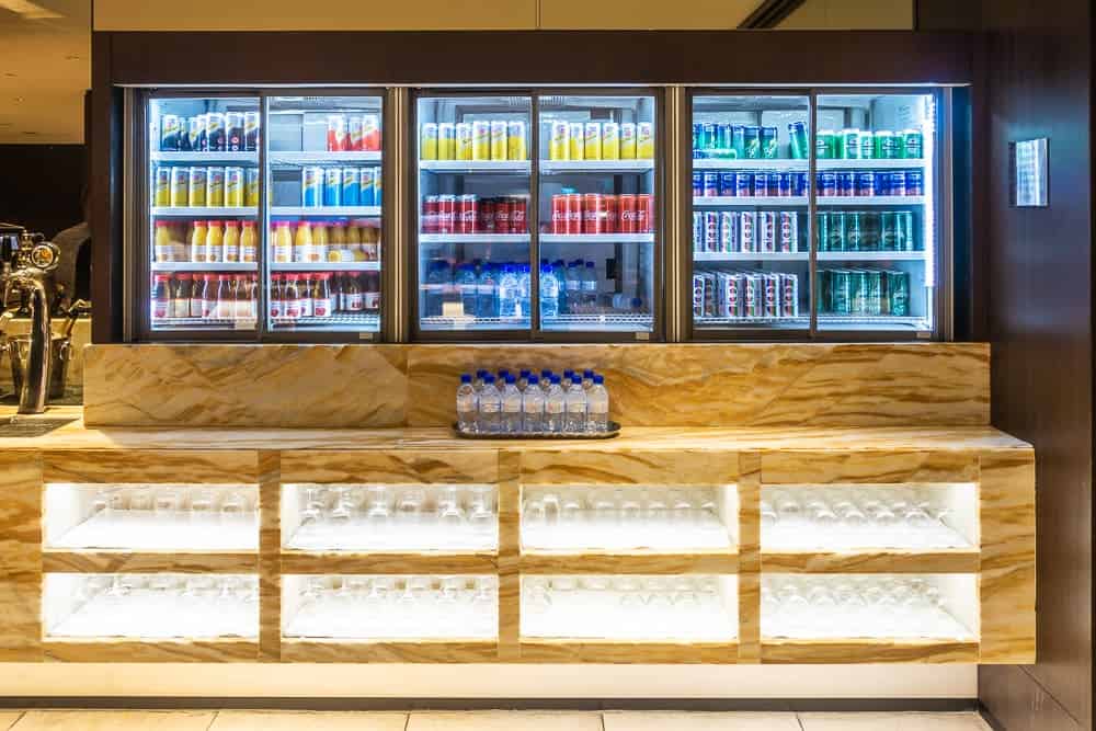 Singapore Airlines SilverKris Lounge SIN 21