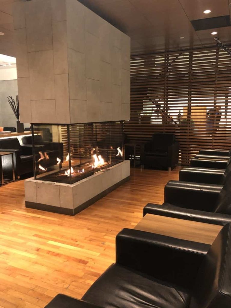 salon VIP de YQB Quebec Jean Lesage Intl 7