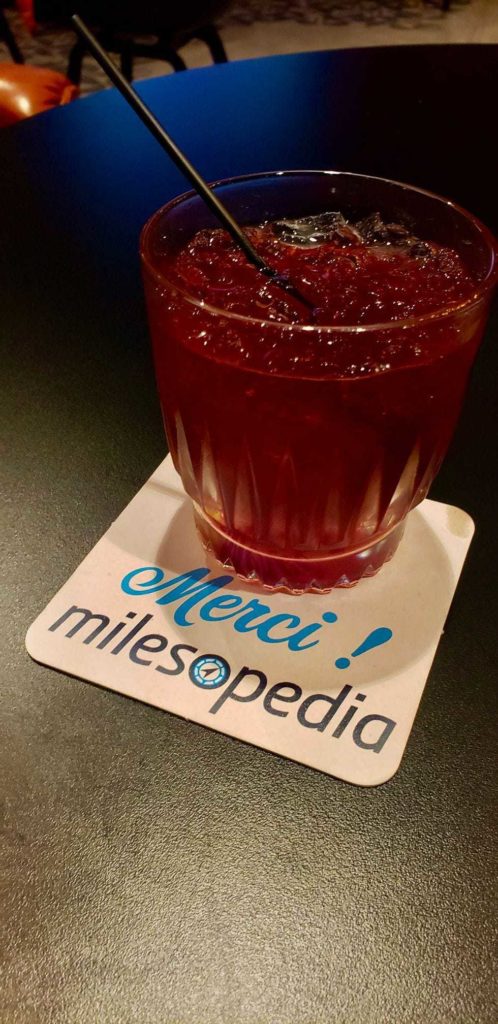 Cocktail de bienvenue au Moxy Dublin