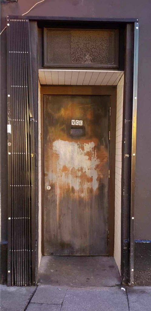 Entrée Vintage Cocktail Club