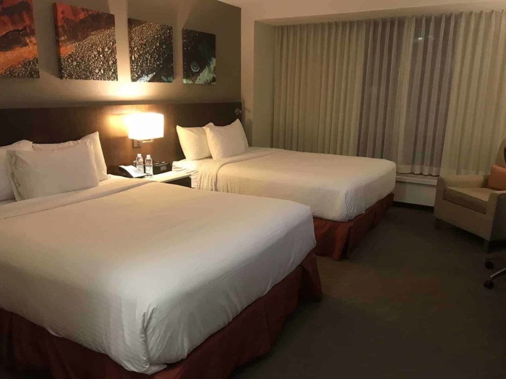 La chambre - 1ère pièce