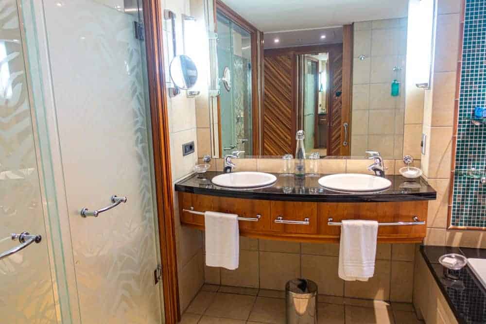 African Pride Arabella Hotel Spa Autograph Collection 24