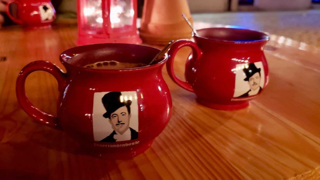 Chocolat chaud au marché de Nikolaiviertel