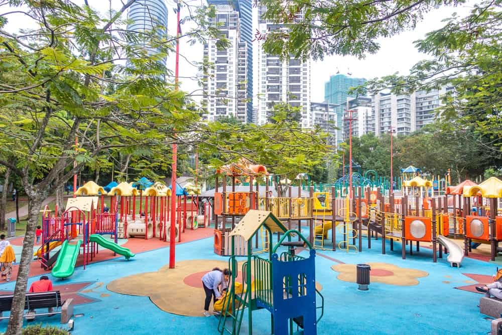 Kuala Lumpur - Parc de jeux Tours Petronas