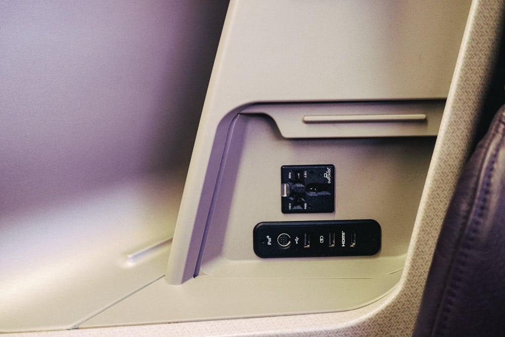 Singapore Airlines A350 Business Class 18