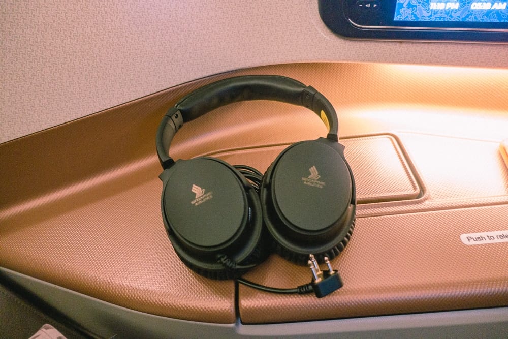 Singapore Airlines A350 Business Class 65