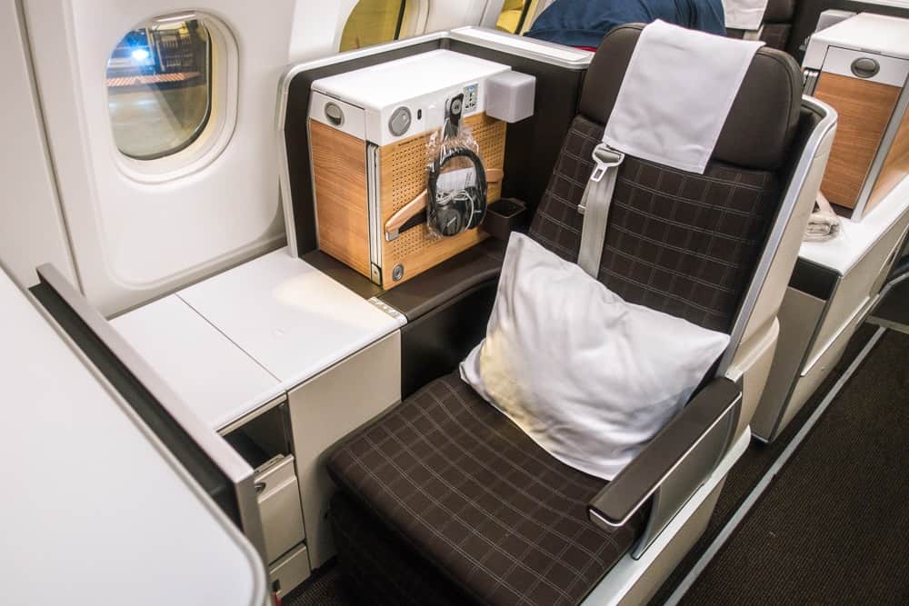 Swiss A340 New Business Class 07