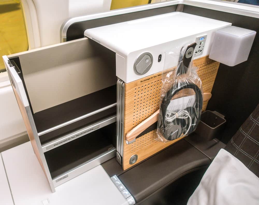 Swiss A340 New Business Class 15