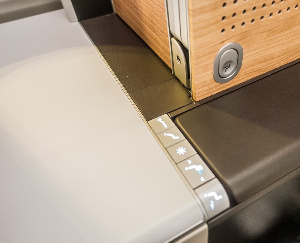 Swiss A340 New Business Class 18