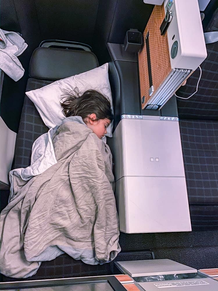 Swiss A340 New Business Class 46