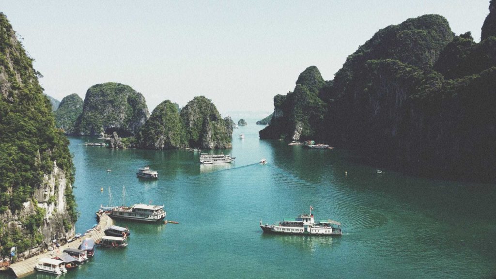 Vietnam Halong Bay 58597