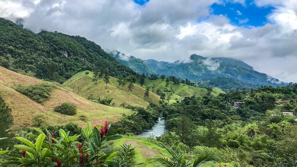 Vue De La Jungle à Lanquin