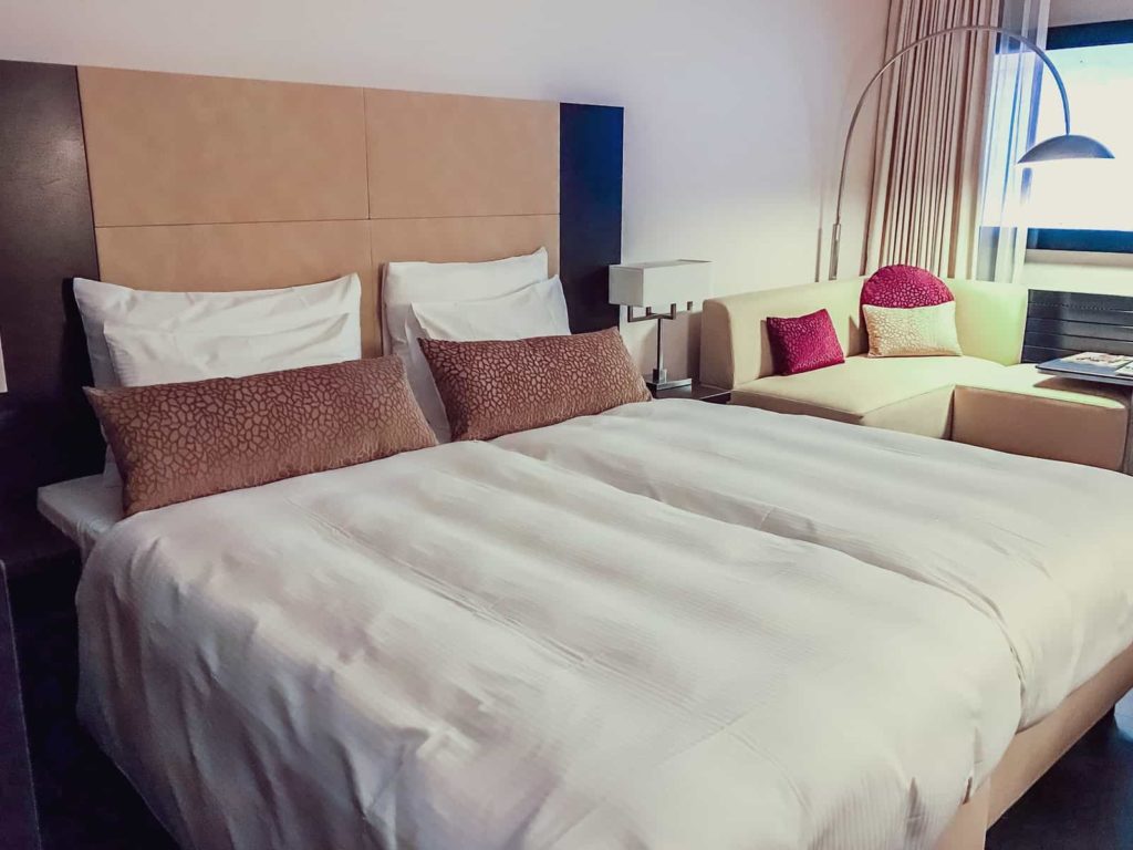 zurich swiss four points – 12