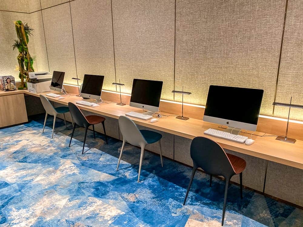 Changi Lounge At The Jewel Singapore