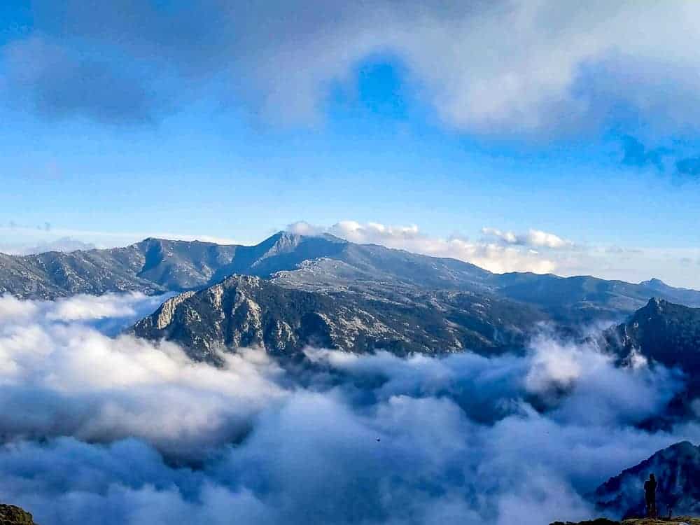 Emmanuelle voyageuse fait la grande randonnées GR20