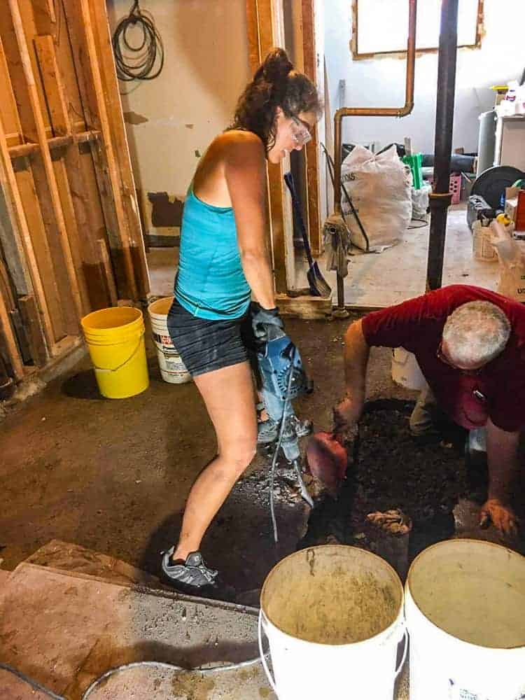 A Milesopedia Member in the middle of work before leaving on a trip