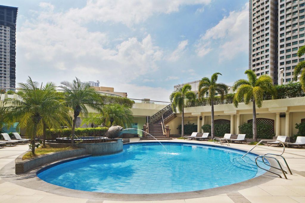 Piscine Sheraton Manila Bay Credit Marriott