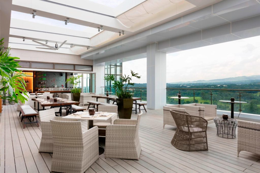 Terrasse Du Smoki Moto Clark Marriott Hotel Credit Marriott