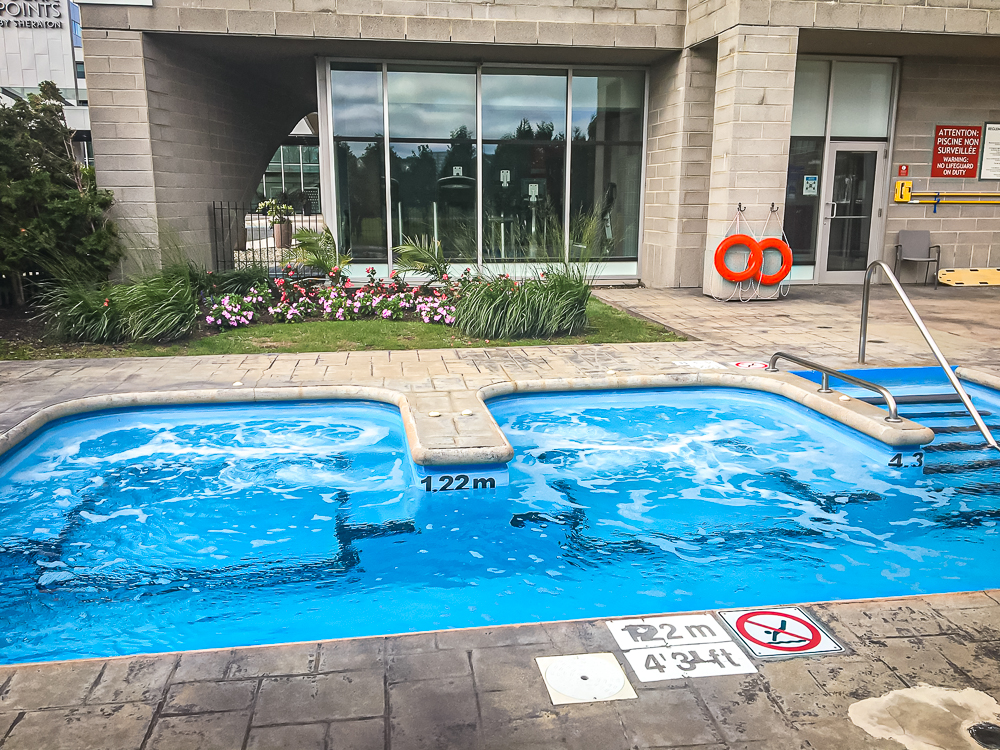 Four Points By Sheraton Levis Convention Centre