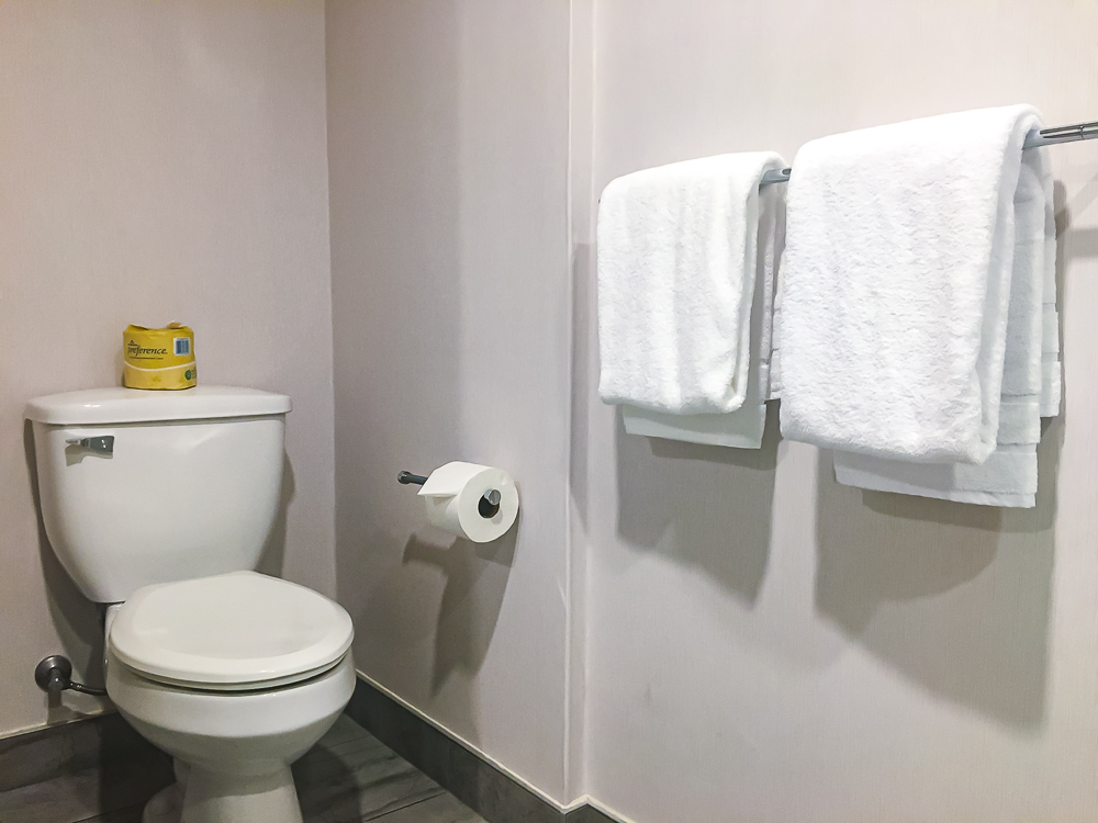 Four Points By Sheraton Levis Convention Centre