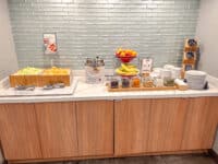 Fairfield by Marriott Montreal Downtown 8