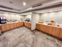 Fairfield by Marriott Montreal Downtown 9