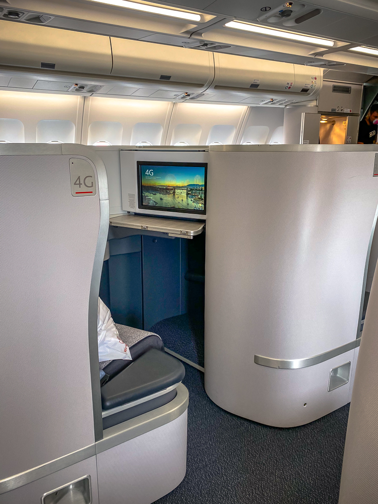 Air Canada A330 Signature 02