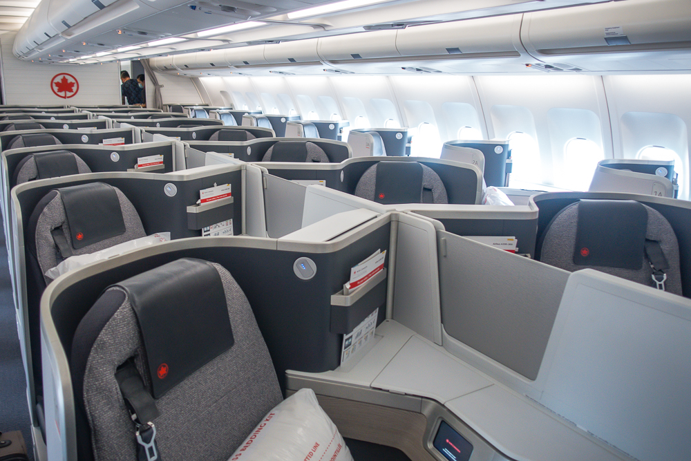 Air Canada A330 Signature 06