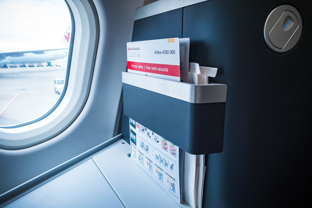 Air Canada A330 Signature 32