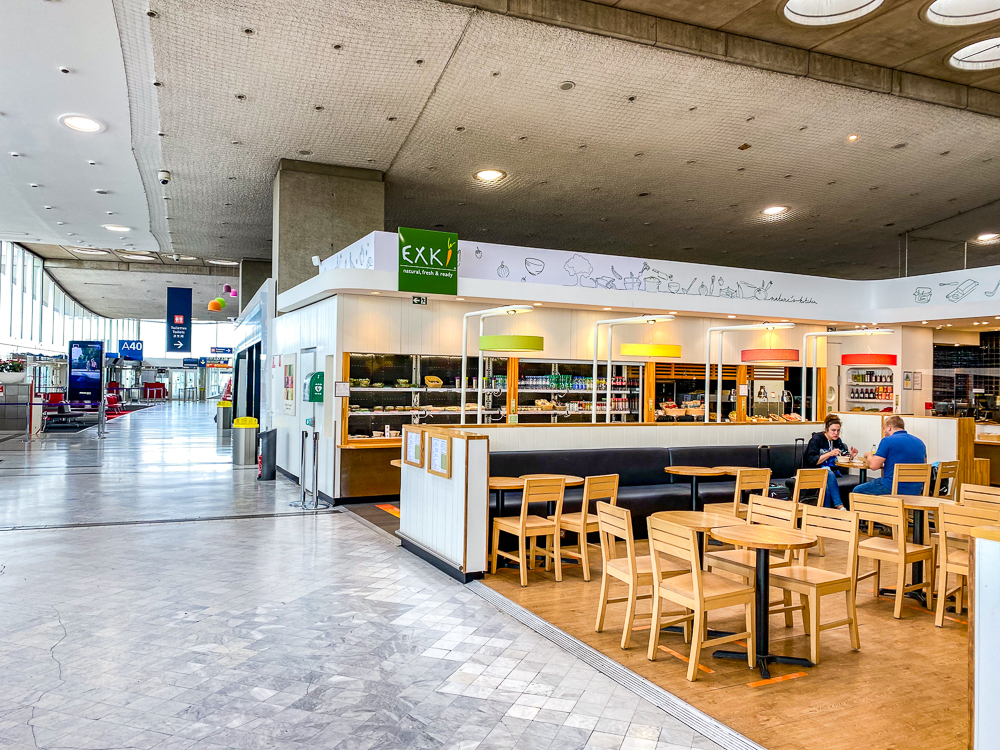 cdg-yul – air canada eco – covid-07