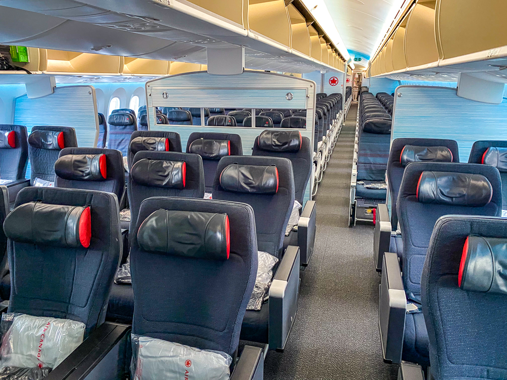 cdg-yul – air canada eco – covid-16