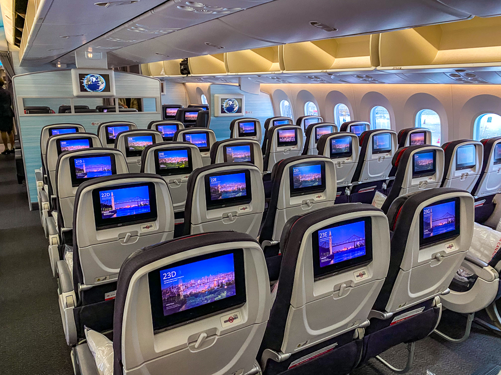 cdg-yul – air canada eco – covid-23