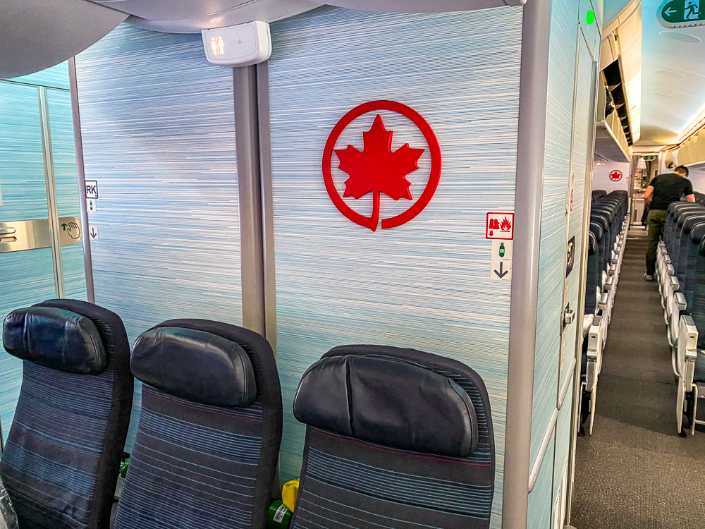 cdg-yul – air canada eco – covid-25