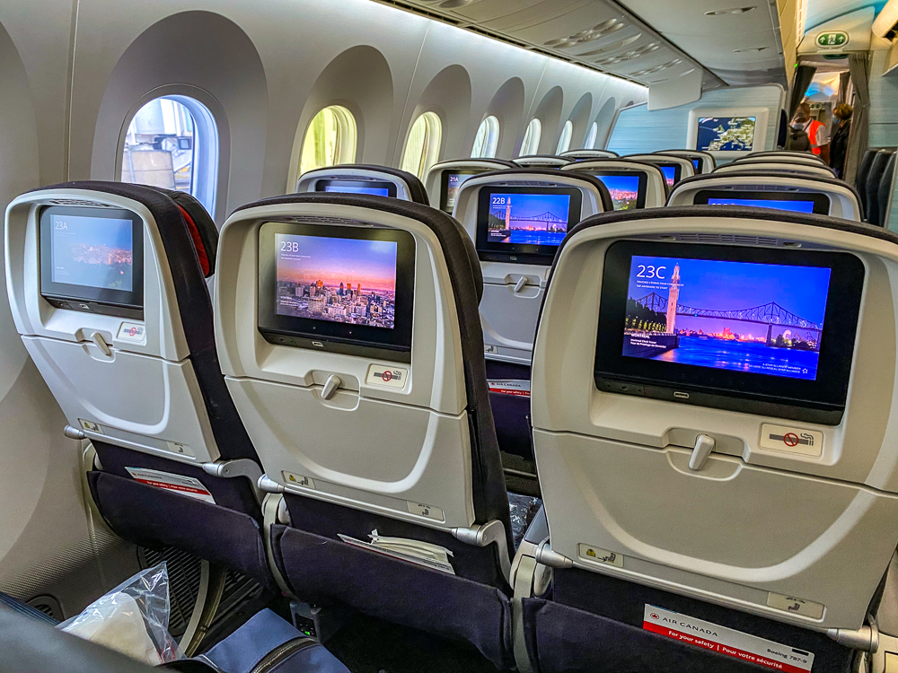 cdg-yul – air canada eco – covid-26