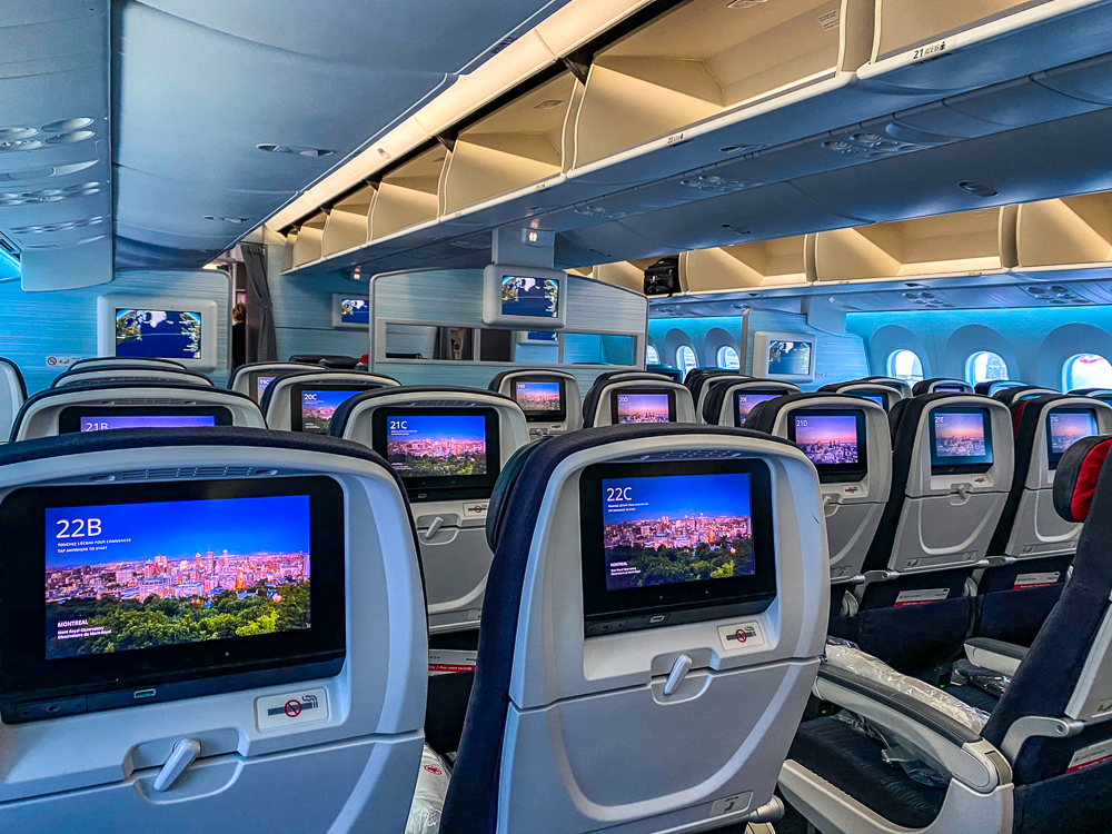 cdg-yul – air canada eco – covid-28