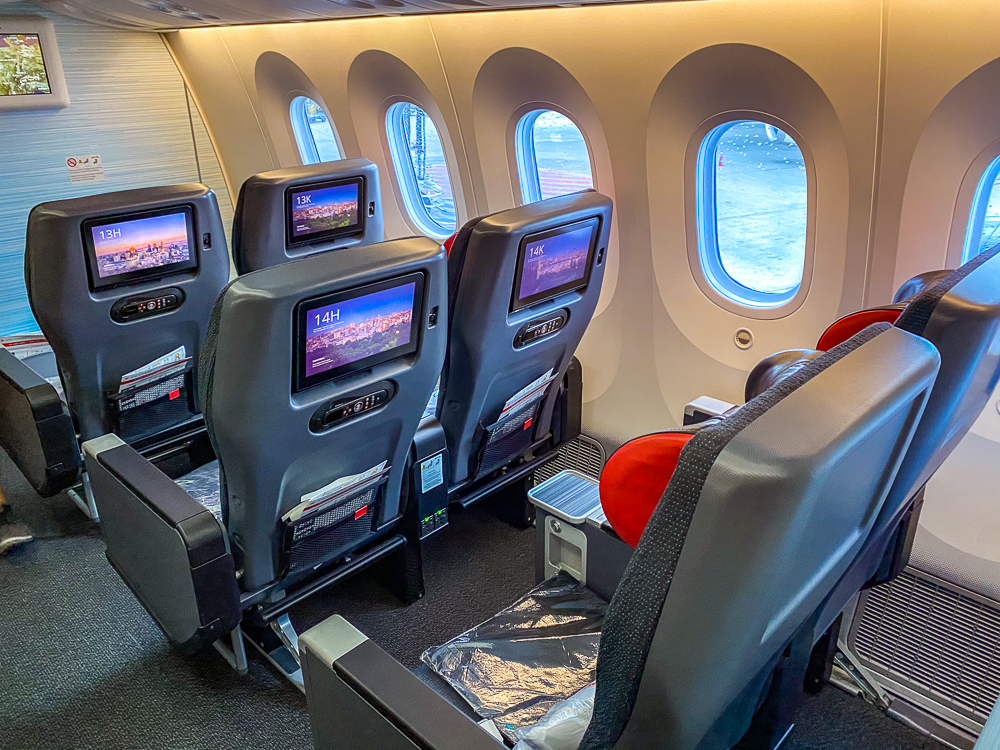 cdg-yul – air canada eco – covid-32