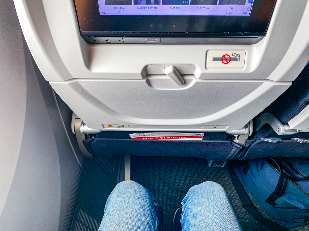 cdg-yul – air canada eco – covid-43