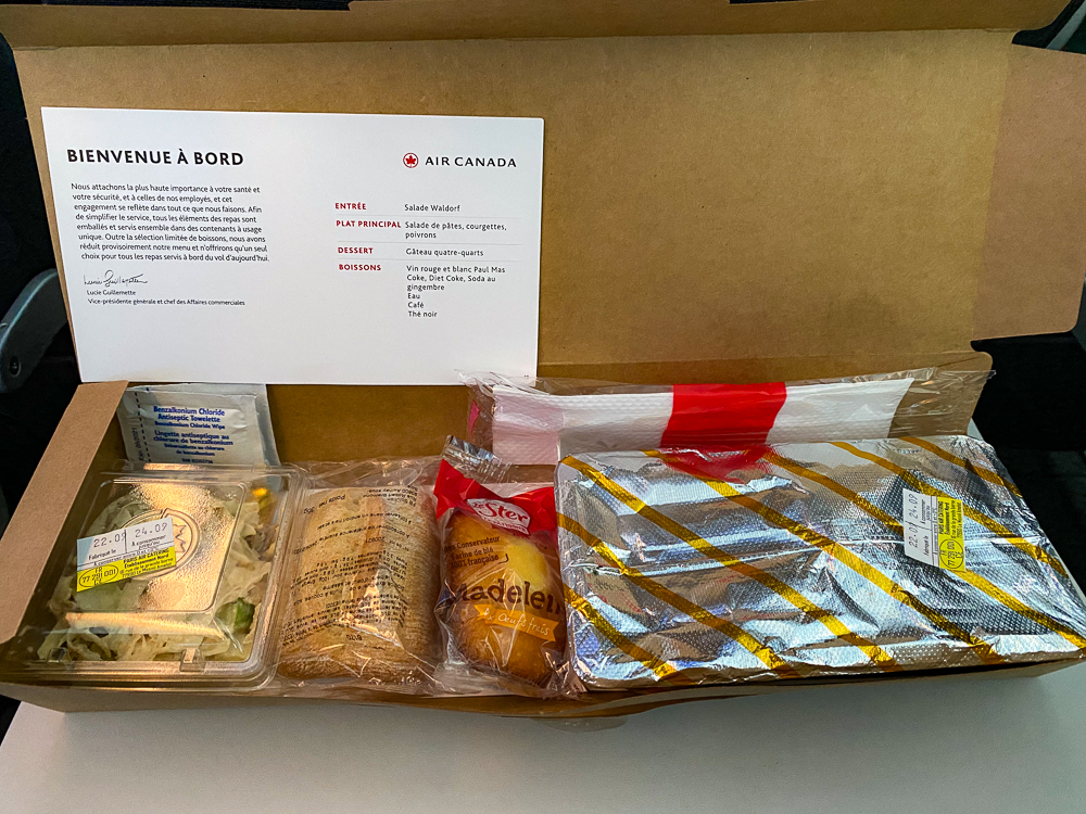 cdg-yul – air canada eco – covid-52