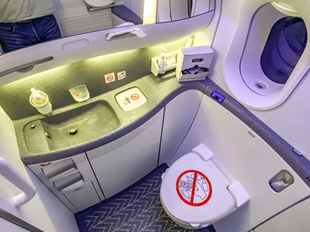 cdg-yul – air canada eco – covid-54