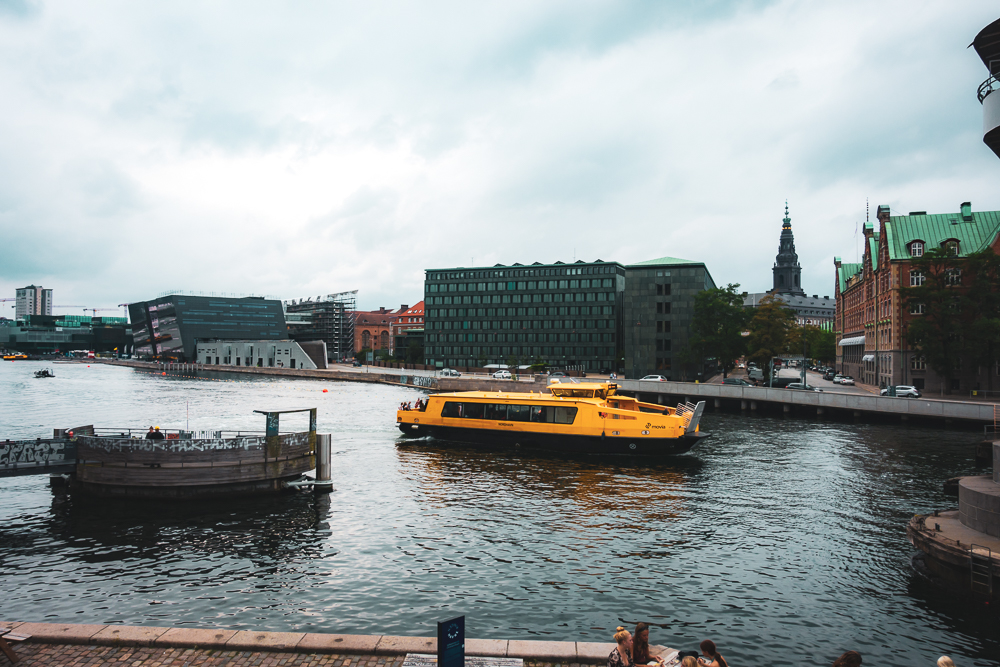 Copenhague Taxi boat Bibliothèque royale ou "Black Diamond"